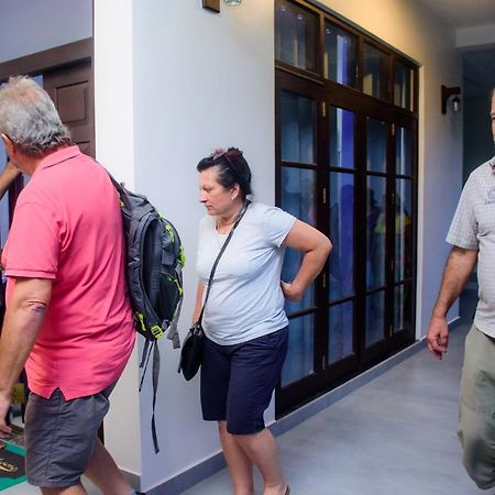 Hotel Calm Haven Unawatuna Талпе Екстериор снимка