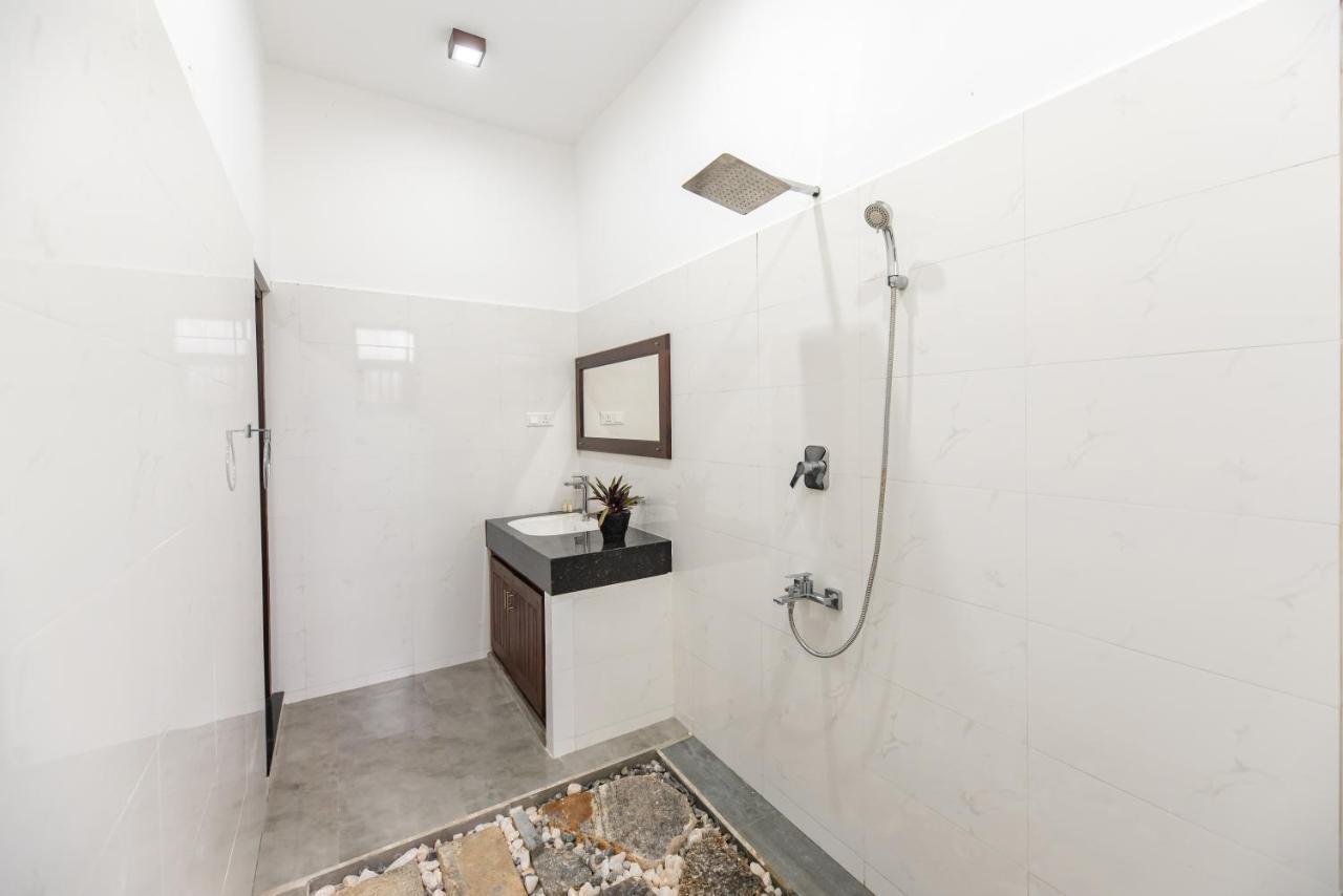 Hotel Calm Haven Unawatuna Талпе Екстериор снимка